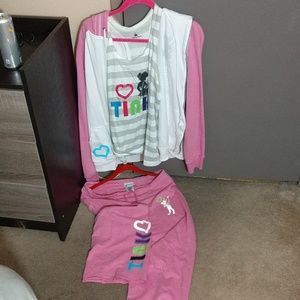 Walt Disney Collector Sweatsuit, Tinkerbell EC